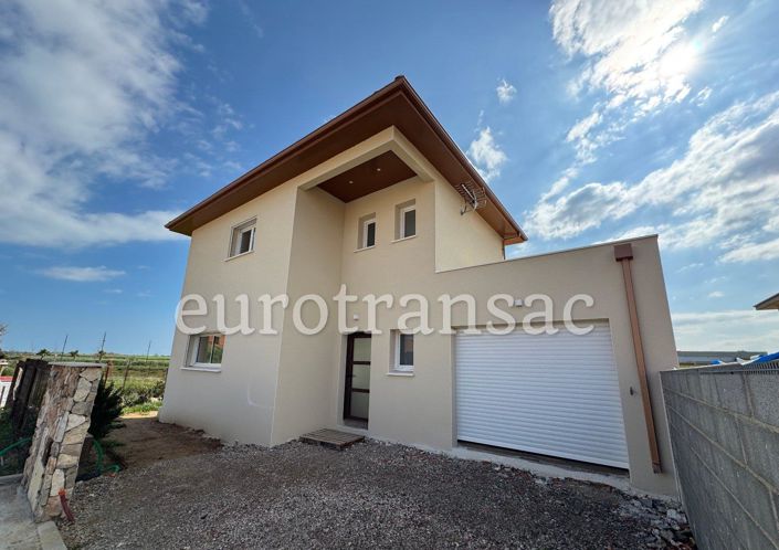 Image No.1-3 Bed Property for sale