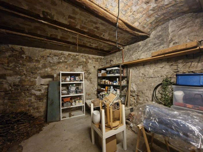 Image No.12-4 Bed House for sale