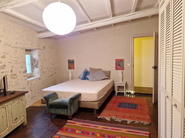 Image No.5-4 Bed House for sale