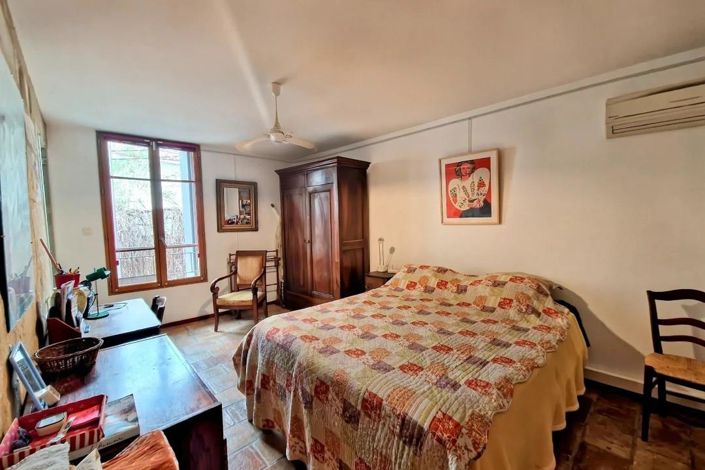 Image No.6-4 Bed House for sale