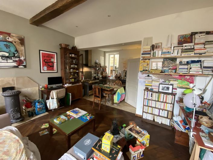 Image No.10-4 Bed House for sale