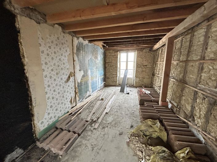 Image No.18-4 Bed House for sale