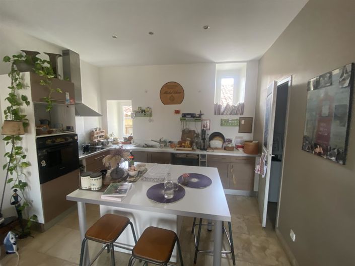 Image No.4-4 Bed House for sale