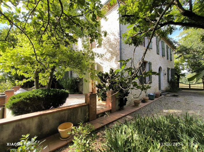 Image No.2-5 Bed House for sale