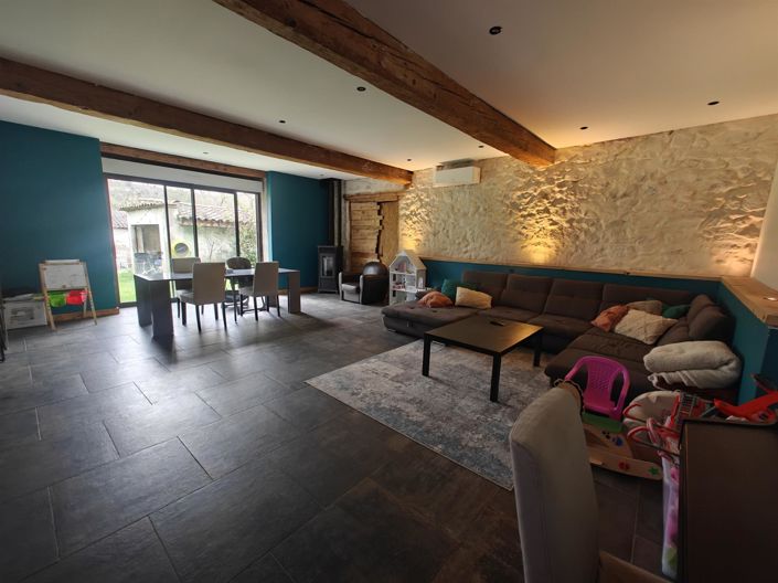 Image No.2-3 Bed House for sale