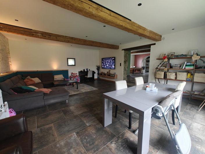 Image No.3-3 Bed House for sale