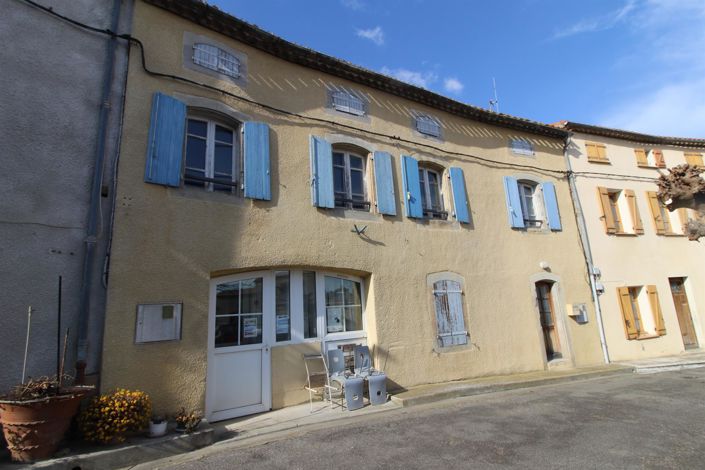 Image No.1-3 Bed House for sale