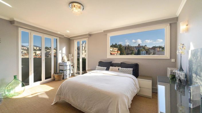 Image No.13-4 Bed Property for sale