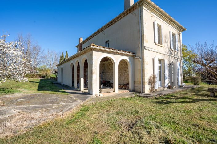 Image No.5-6 Bed House for sale