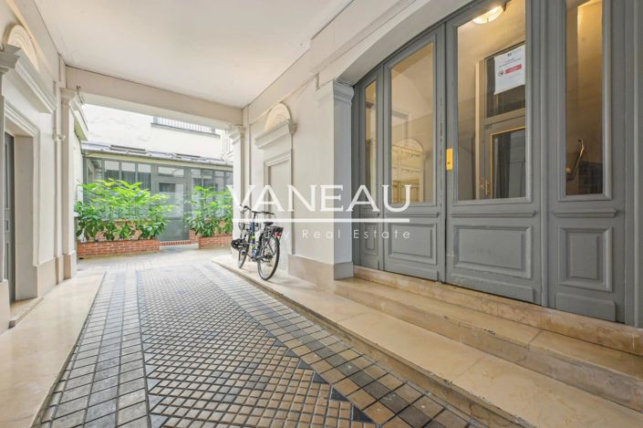 Image No.1-Appartement de 4 chambres à vendre à Paris