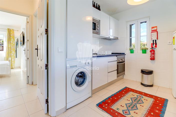 Image No.24-2 Bed Apartment for sale