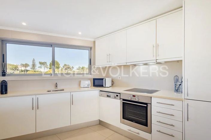 Image No.10-1 Bed Apartment for sale