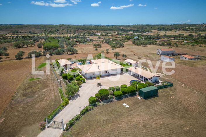 Image No.40-Maison de 4 chambres à vendre à Lagos