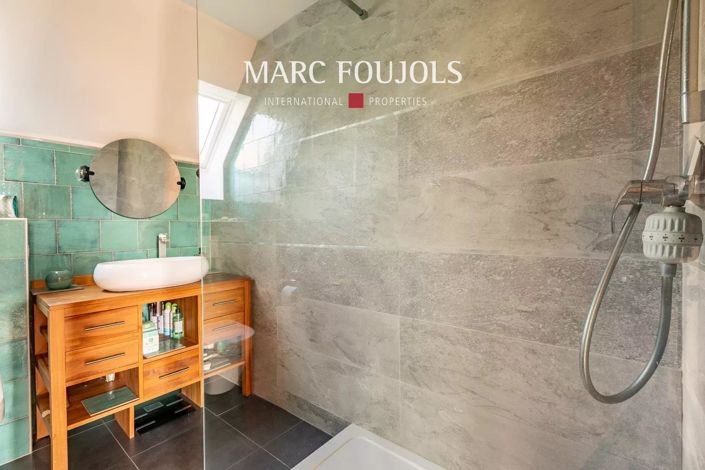 Image No.18-3 Bed House for sale