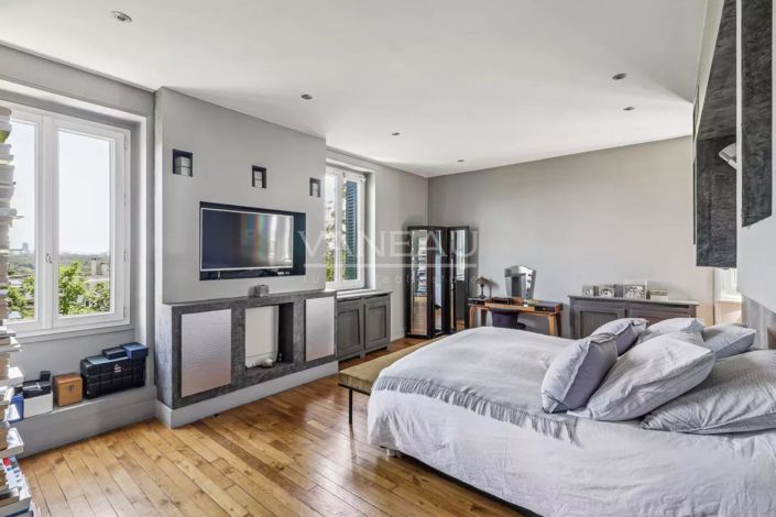 Image No.15-5 Bed House for sale