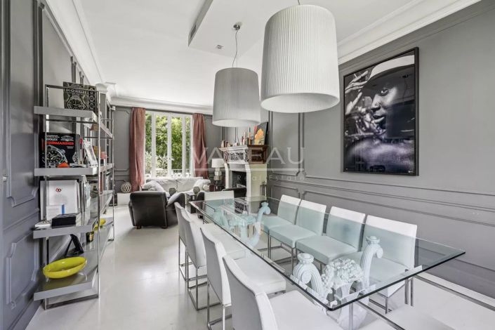 Image No.5-5 Bed House for sale