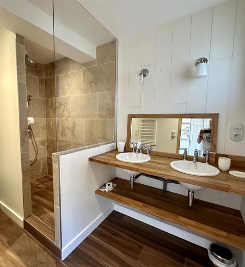 Image No.15-House for sale