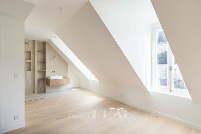 Image No.15-3 Bed Apartment for sale