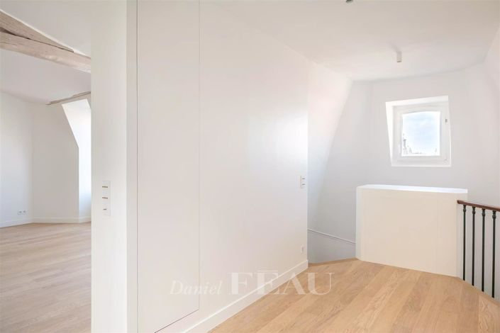 Image No.8-3 Bed Apartment for sale