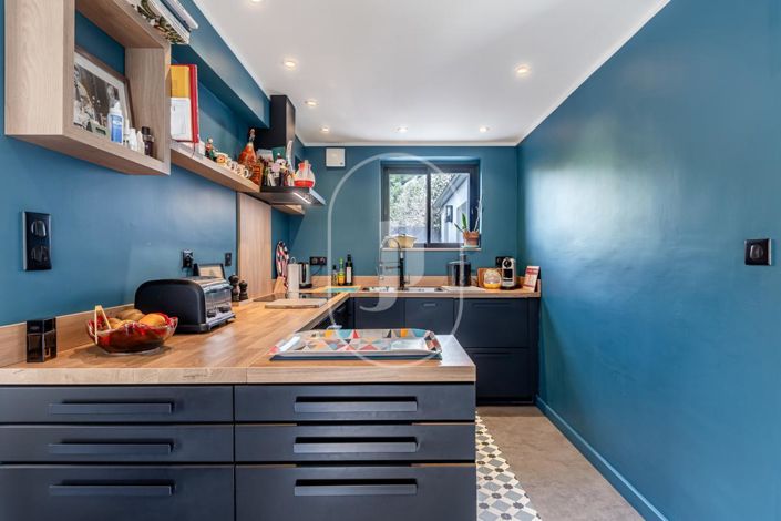 Image No.5-3 Bed House for sale