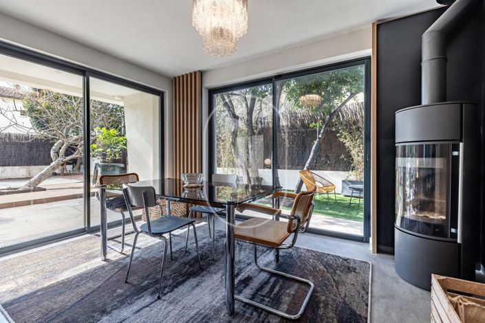 Image No.7-3 Bed House for sale