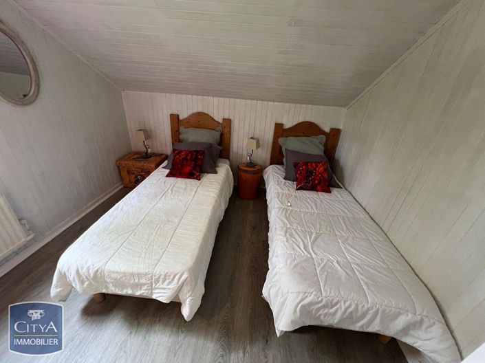 Image No.12-3 Bed House for sale