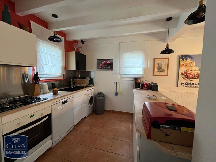 Image No.8-3 Bed House for sale