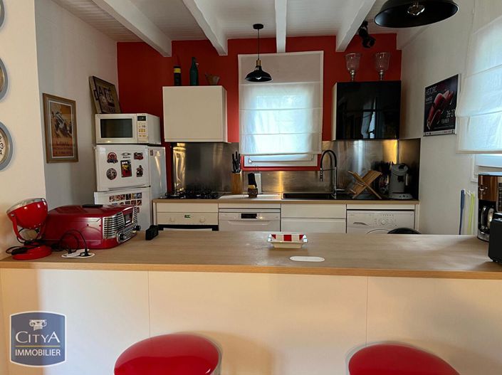 Image No.9-3 Bed House for sale