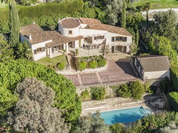1 - Grasse, House