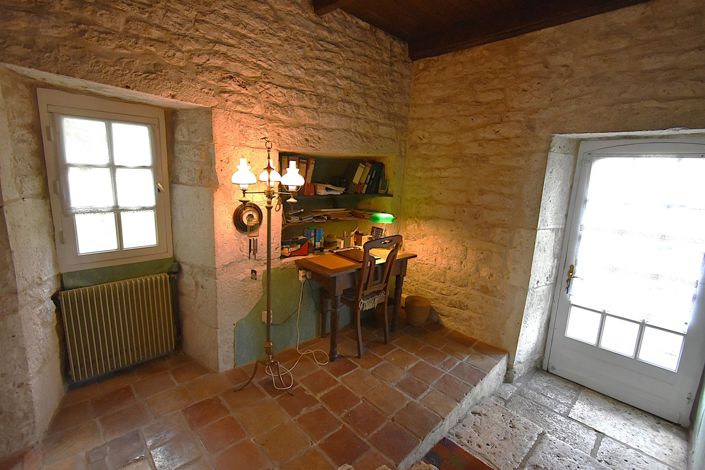 Image No.3-3 Bed House for sale