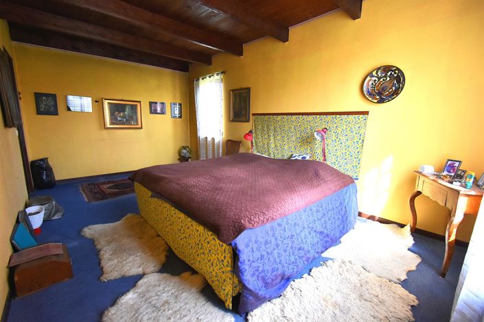 Image No.8-3 Bed House for sale