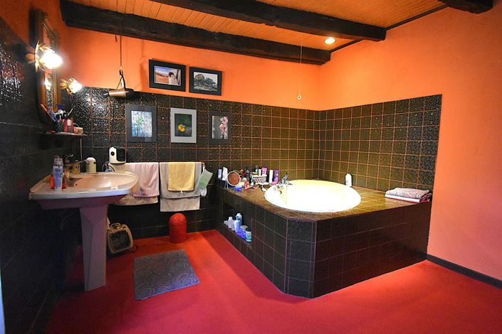 Image No.9-3 Bed House for sale