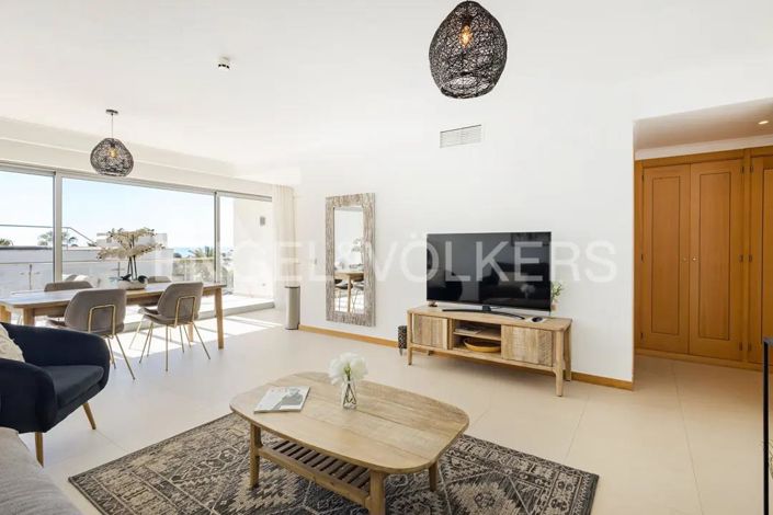 Image No.10-1 Bed Apartment for sale