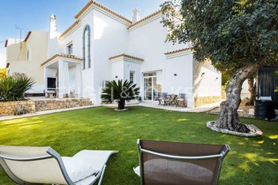 1 - Viana do Castelo, House