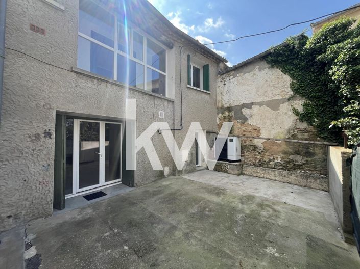 Image No.1-3 Bed House for sale