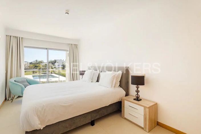 Image No.12-1 Bed Apartment for sale
