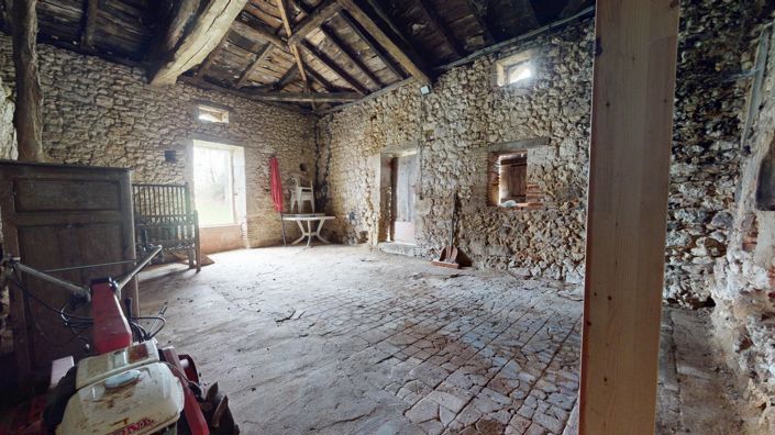 Image No.16-4 Bed House for sale