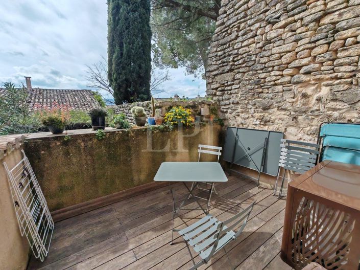 Image No.1-2 Bed House for sale