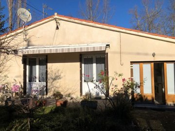 1 - Espéraza, Maison