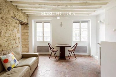 1 - Paris, Appartement
