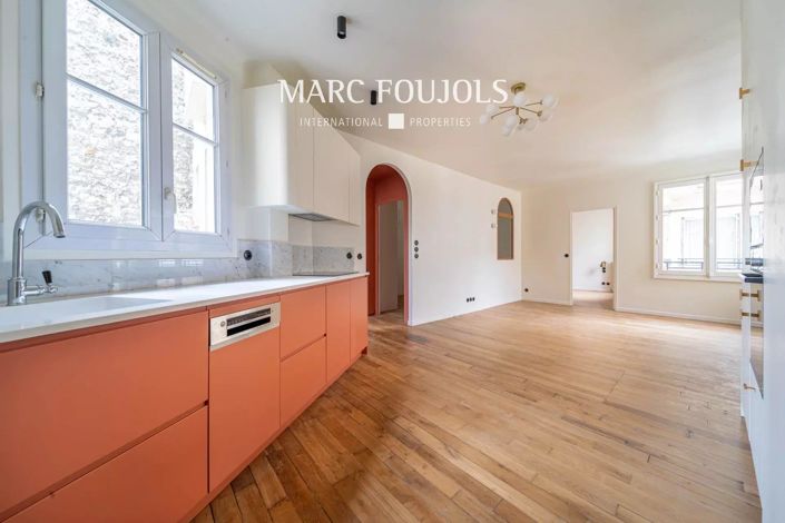 Image No.1-2 Bed Apartment for sale