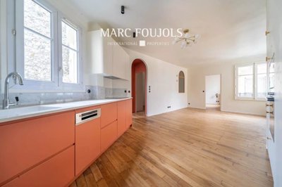 1 - Paris, Appartement
