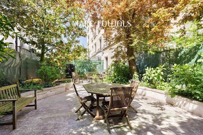 Image No.1-4 Bed Apartment for sale