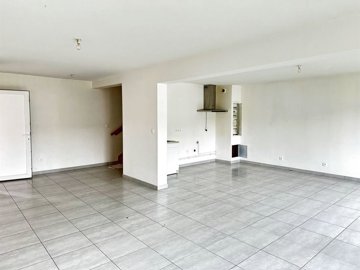 1 - Monthureux-sur-Saône, House