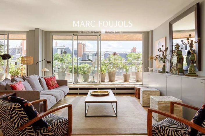 Image No.1-4 Bed Apartment for sale