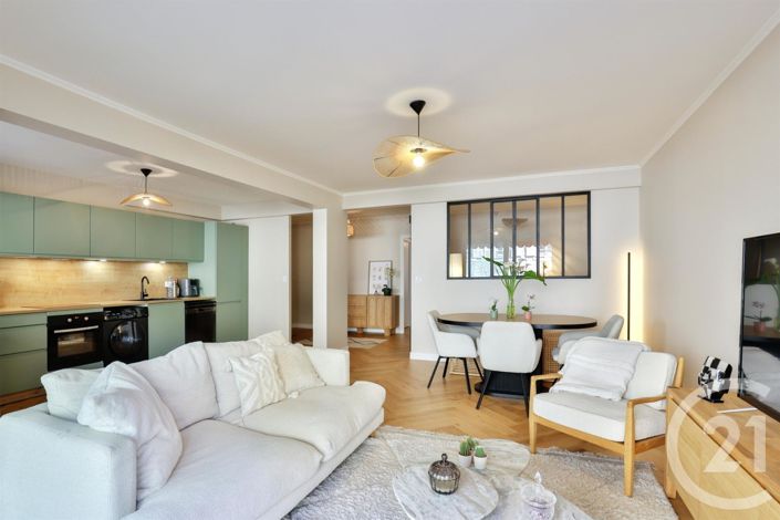 Image No.1-2 Bed Apartment for sale