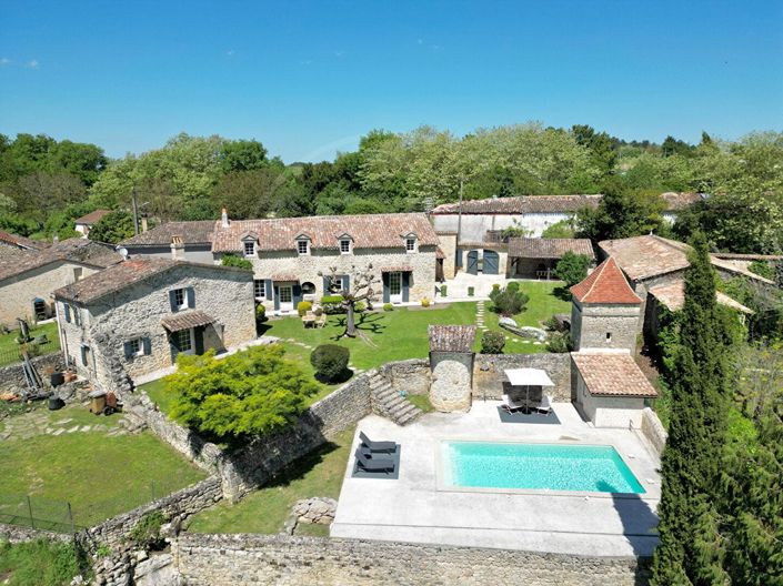 Image No.17-4 Bed House for sale