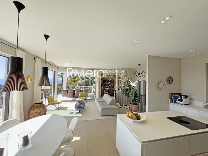 Image No.11-4 Bed House for sale