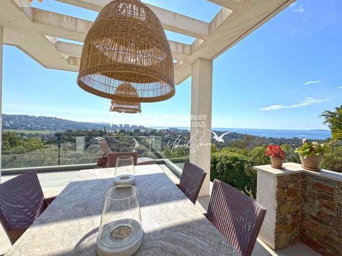 Image No.16-4 Bed House for sale