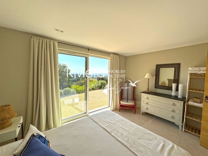 Image No.23-4 Bed House for sale